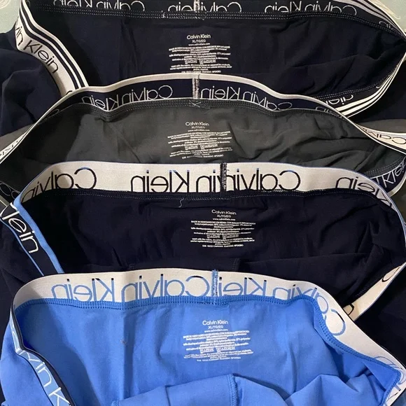 Calvin Klein Boxer Briefs - Picture 3 of 4